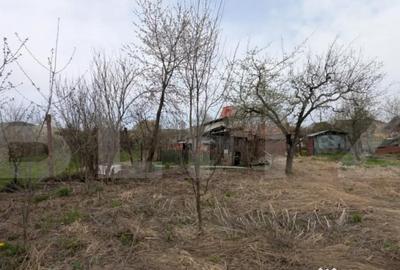 Casă cu 4 camere cu Teren 1100 Mp în Central - 17