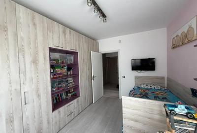 Apartament cu 3 camere semidecomandat în Europa - 12