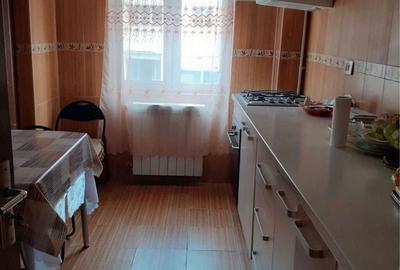 Apartament cu 2 camere decomandat în Central - 2