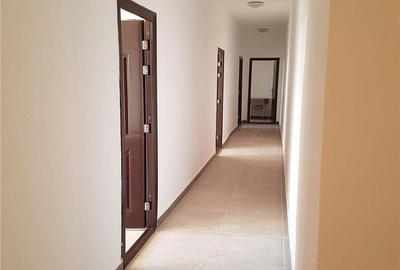 Apartament cu 6 camere decomandat în Central - 20