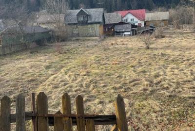 Casă cu 2 camere cu Teren 2064 Mp în Sucevița - 2
