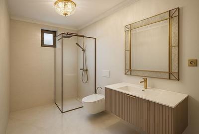 Apartament spectaculos în Cartierul Francez  unde luxul întâlnește rafinamentul - 3