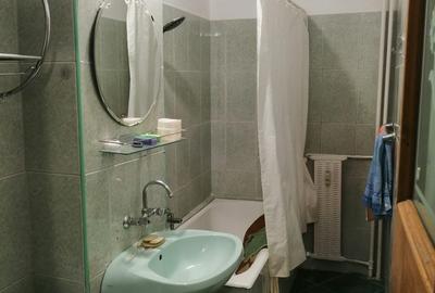 Garsonieră decomandată în Tei - 8