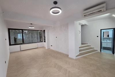 Spațiu comercial, de 200 mp, în Ultracentral