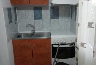 Garsonieră semidecomandată în Micro 40 - 3