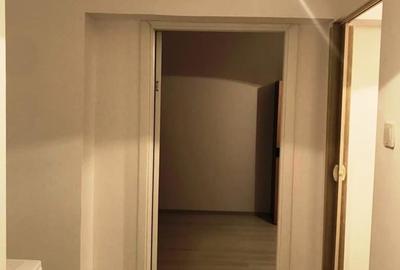 Garsonieră decomandată în Muncii - 1