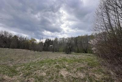 Teren de 1530 mp, în Central - 3