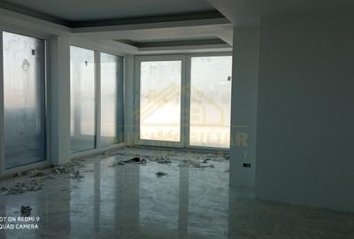 Apartament  4 camere 134mp utili+terasa 110mp
