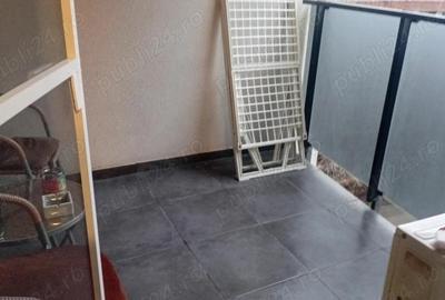 Apartament cu 3 camere semidecomandat în Central - 6