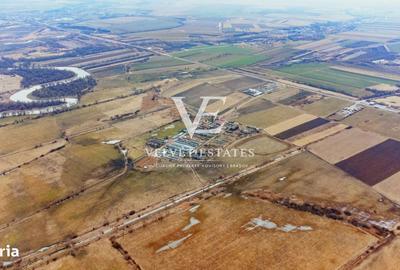 Spațiu comercial, de 72,600 mp, în Central - 2