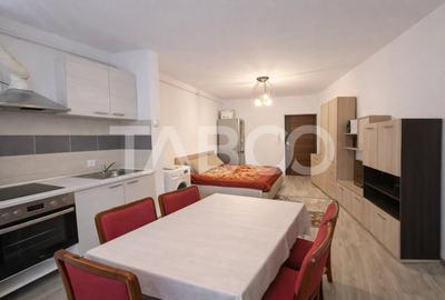 Garsonieră decomandată, mobilată în Periferie - 1