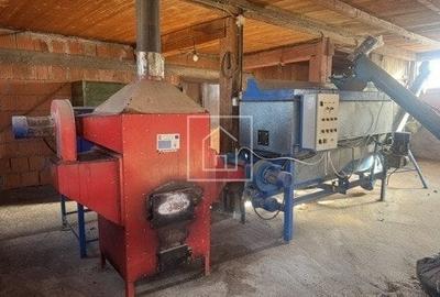 Spațiu comercial, de 150 mp, în Central - 11