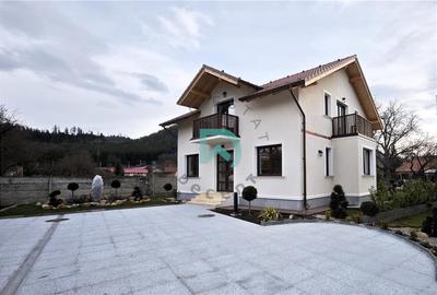Casă individuală cu 4 camere cu Canalizare în Cristian - 29