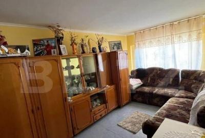 Apartament de vanzare , 70 mp , Zona Carpati 2 - 1