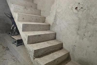 Casă cu Teren 540 Mp în Muncitoresc - 3