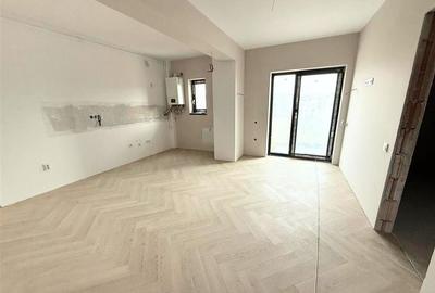 Apartament INTABULAT  la CHEIE 3 camere cu balcon Doamna Stanca - 2