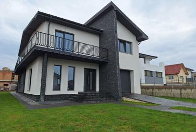 Casă cu 4 camere în Chinteni - 5