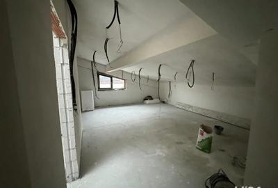 Apartament cu 3 camere decomandat în Băneasa - 3