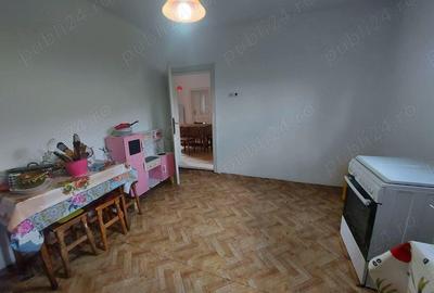 Vanzare casa in comuna Voinesti, judetul Dambovita - 3