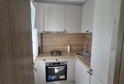 Apartament cu 2 camere decomandat în Circumvalațiunii - 5
