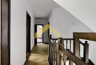 Casă individuală cu 6 camere în Săvârșin - 27