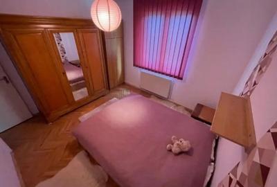 De vanzare apartament cu 3 camere in Dambu - 8