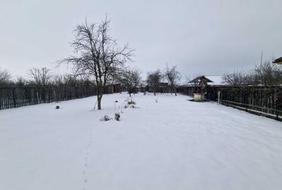 Teren de 1000 mp, în Exterior Vest - 2