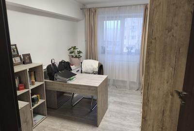 Apartament cu 4 camere decomandat în Mofleni - 7