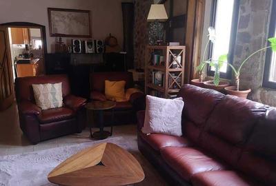 Casă cu 4 camere în Brebu - 4