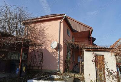 Casa - Str. ?ible?ului - 6 camere - 300mp - garaj Casa - Str. ?ible?ului - 6 camere - 300mp - garaj - 3