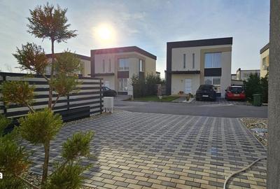 Casă cu 4 camere în Tamași - 9