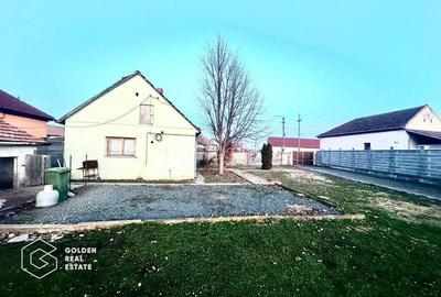 Teren 530 mp cu utilitati, constructie 3 camere cu centrala proprie,zona Poltura - 6