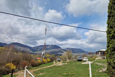 Teren de 1000 mp, în Vălișoara - 3