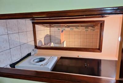 Apartament cu 2 camere semidecomandat în Decebal - 1