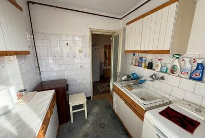 Apartament etajul 3,zona Ultracentrala - 13