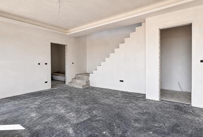Duplex cu 5 camere cu Canalizare în Chișoda - 3