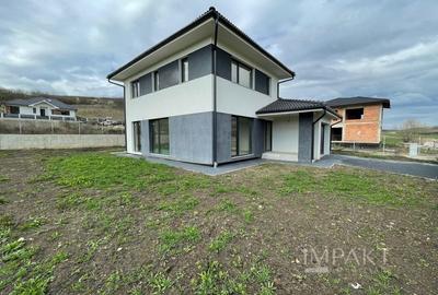 Casa individuala spre vanzare in localitatea Dezmir! - 5