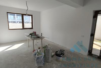 Casă individuală cu 5 camere cu Teren 492 Mp în Sud - 12