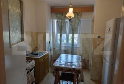 Apartament cu 4 camere, 88 mp, etaj intermediar, pe B-dul Da - 17