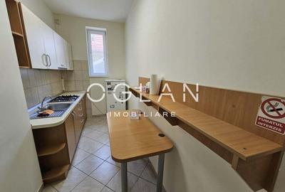 Spatiu comercial la 2 pasi de Sub Arini, COMISION 0% - 5