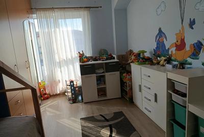 Apartament cu 2 camere semidecomandat în Florești