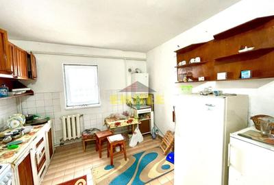 Apartament cu 3 camere decomandat în Central - 5