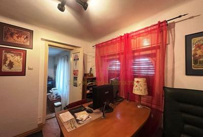 Vanzare - 3 camere  Str. Pasului - colt cu Armeneasca - 7