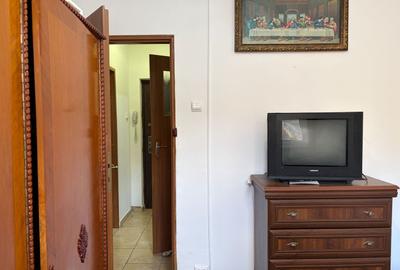 Apartament cu 2 camere semidecomandat, mobilat în Apărătorii Patriei - 8