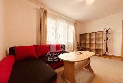 Apartament cu 3 camere, centrala proprie, zona Circumvala... - 1