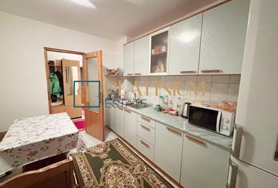 P4588 Apartament cu 3 camere DECOMANDAT, zona Calea Aradului