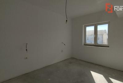 Duplex cu 4 camere cu Teren 336 Mp în Săcălaz - 3