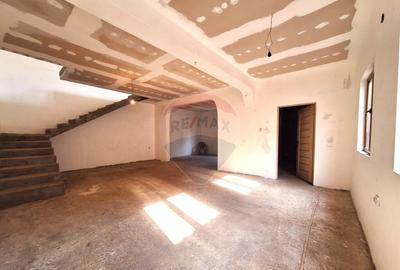 Casa / Vila de vanzare la gri - Bajani jud.Buzau - 2