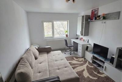 Apartament cu 2 camere decomandat în Țiglina 3 - 5