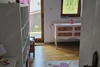 Proprietar Casa de vanzare in Via Carmina: 4 Dormitoare, 2 Baje, 2 Balcoane si gradina - 4